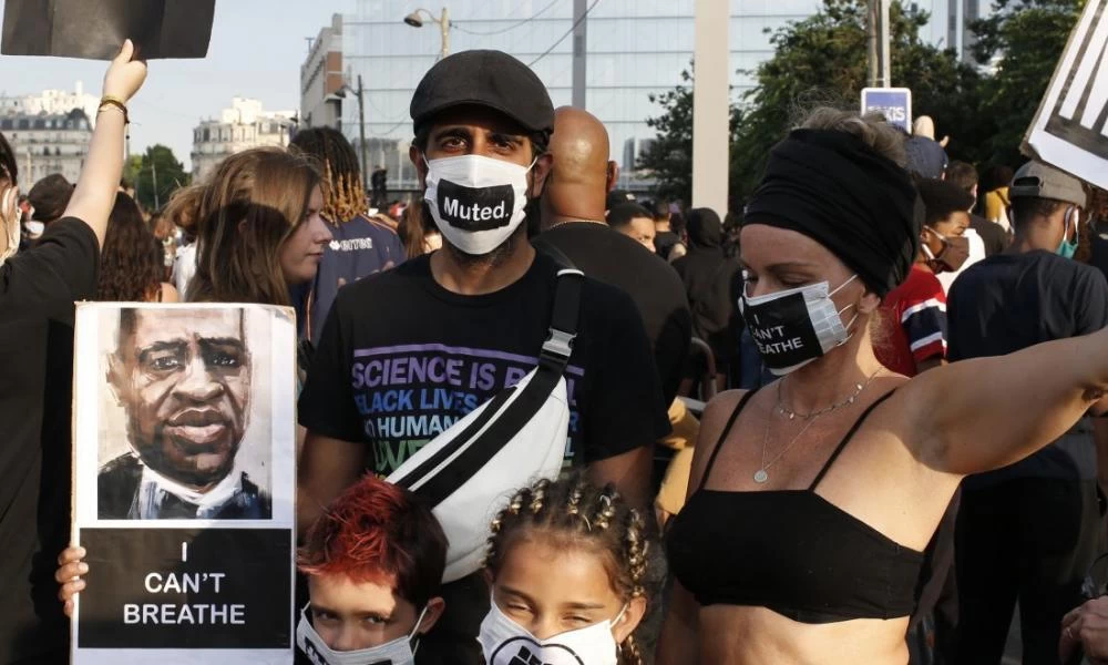Δολοφονία Τζορτζ Φλόιντ: Ένα εκατ. δολάρια η εγγύηση για τον αστυνομικό